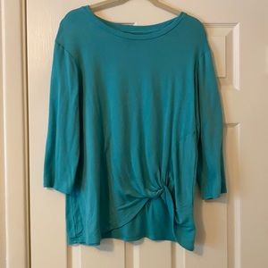 Bobeau Twist Front Top - size Large